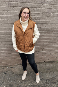 CHILL IN THE AIR QUILTED VEST (CURVE)