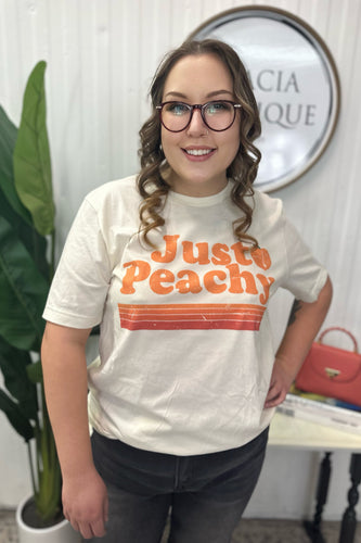 JUST PEACHY GRAPHIC TEE (CURVE)