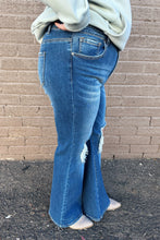 TY FLARE JEANS (CURVE)