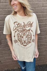 STAY WILD GRAPHIC TEE