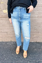 DYLAN STRAIGHT LEG JEANS (CURVE)