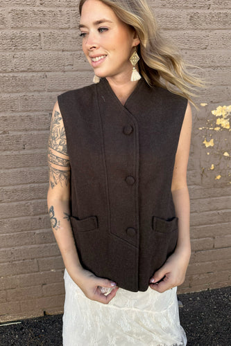 BETHIE HIGH COLLAR BUTTON DOWN VEST